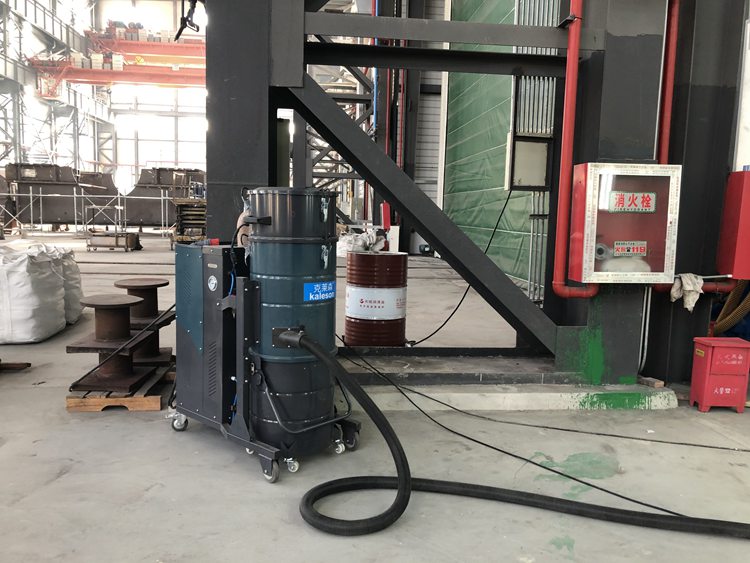HY-120L脈沖反吹工業(yè)吸塵器案例實(shí)拍圖