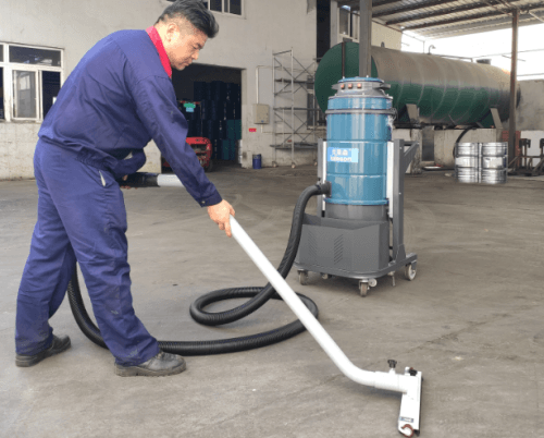 廠房外地面灰塵清潔用工業(yè)吸塵器